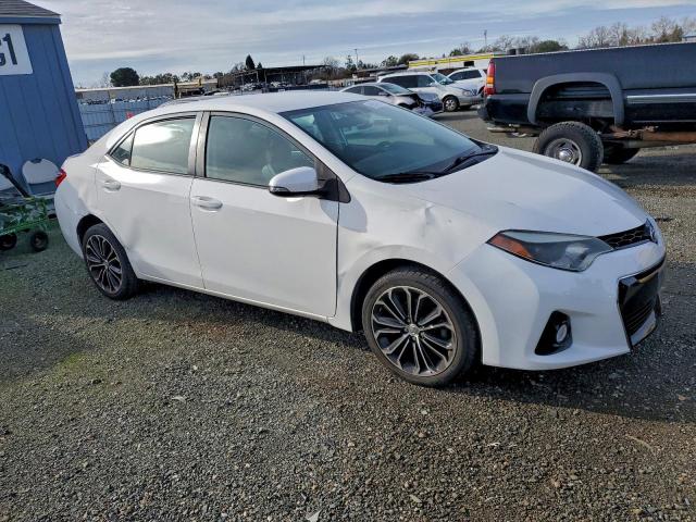 Toyota Corolla L Image 9