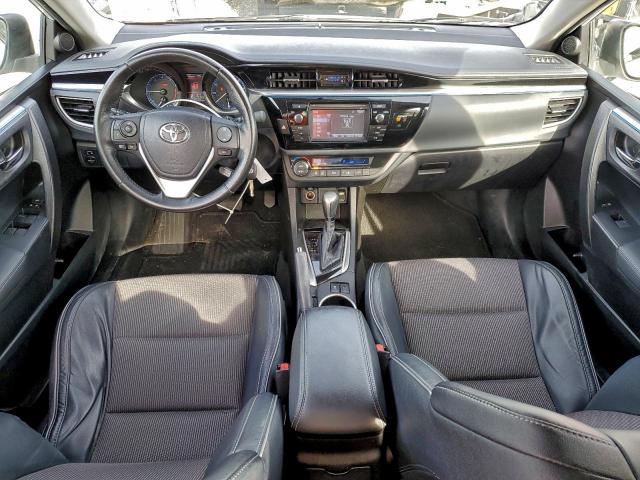 Toyota Corolla L Image 11