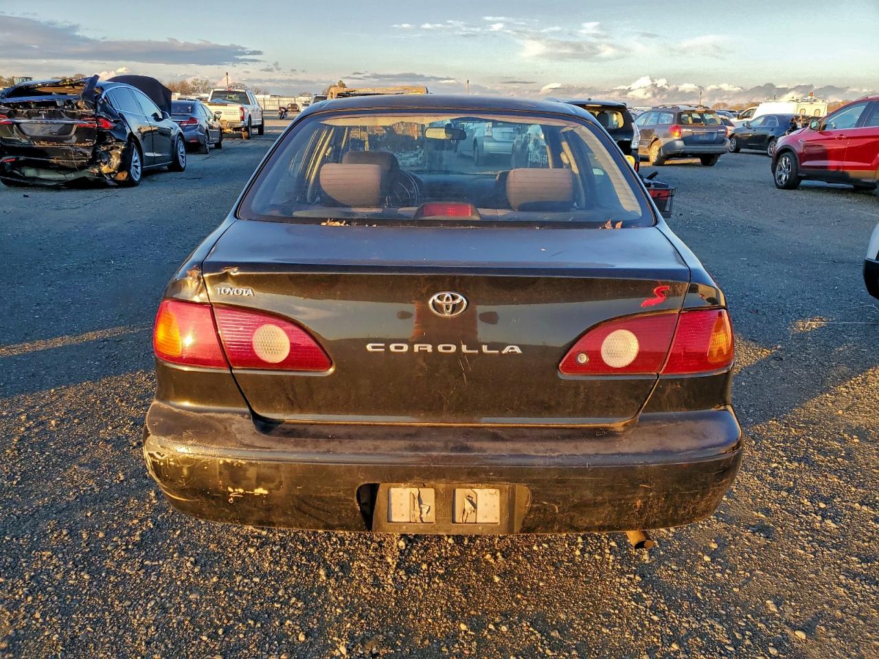 Toyota Corolla Ce Image 12