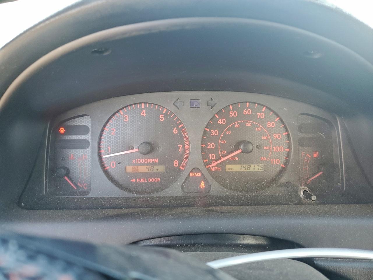 Toyota Corolla Ce Image 7