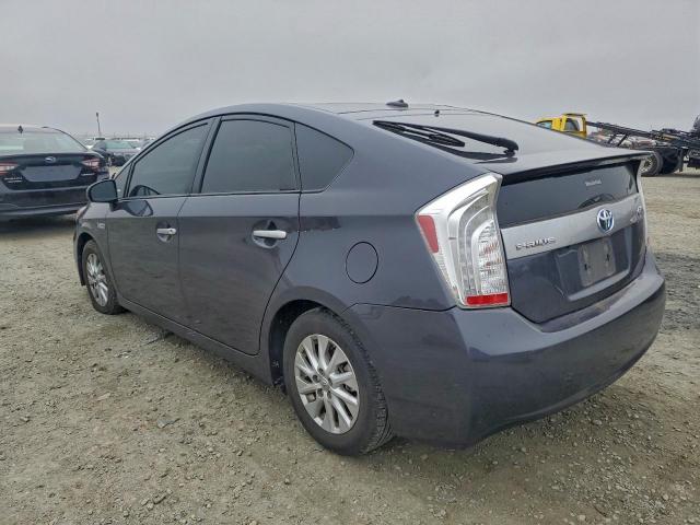 Toyota Prius Image 11