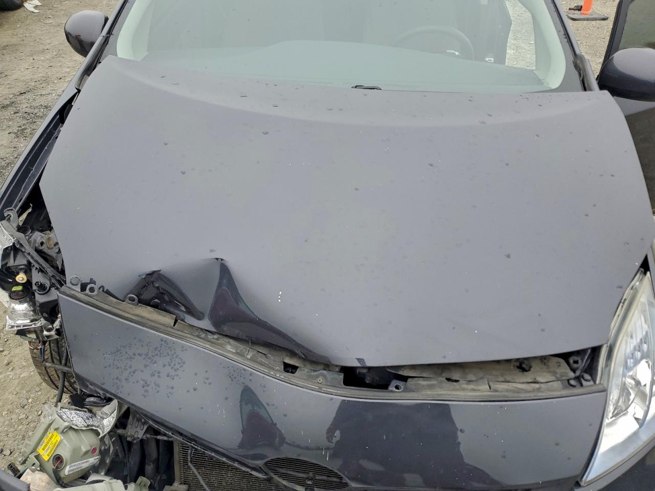 Toyota Prius Image 8