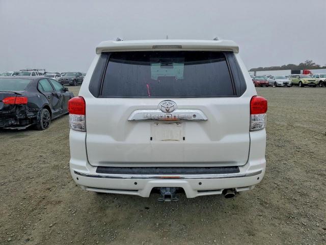 Toyota 4Runner Sr5 Image 9