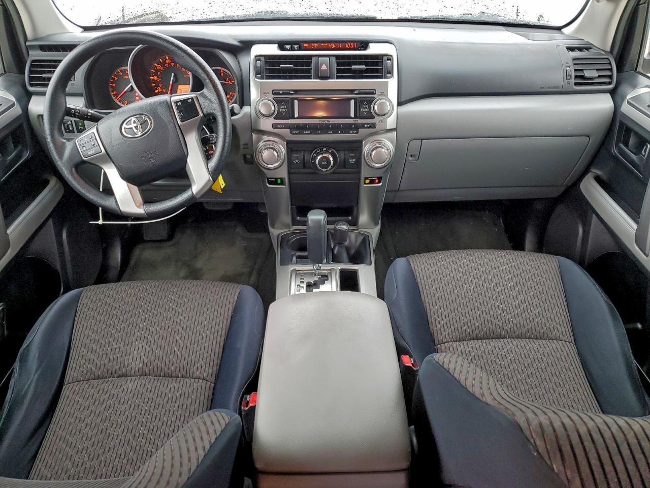 Toyota 4Runner Sr5 Image 4