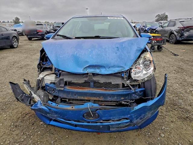 Toyota Prius Image 8