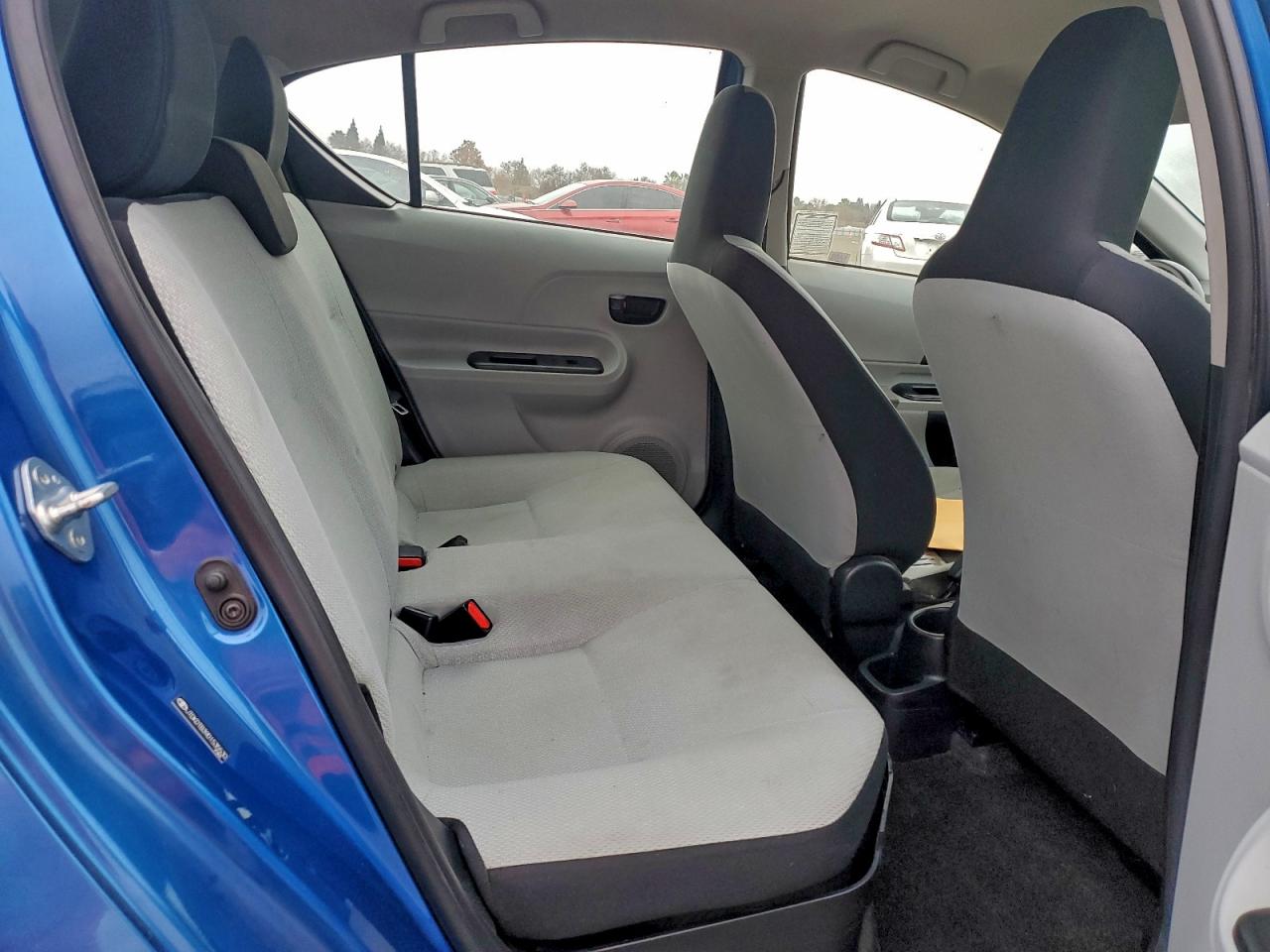 Toyota Prius Image 6