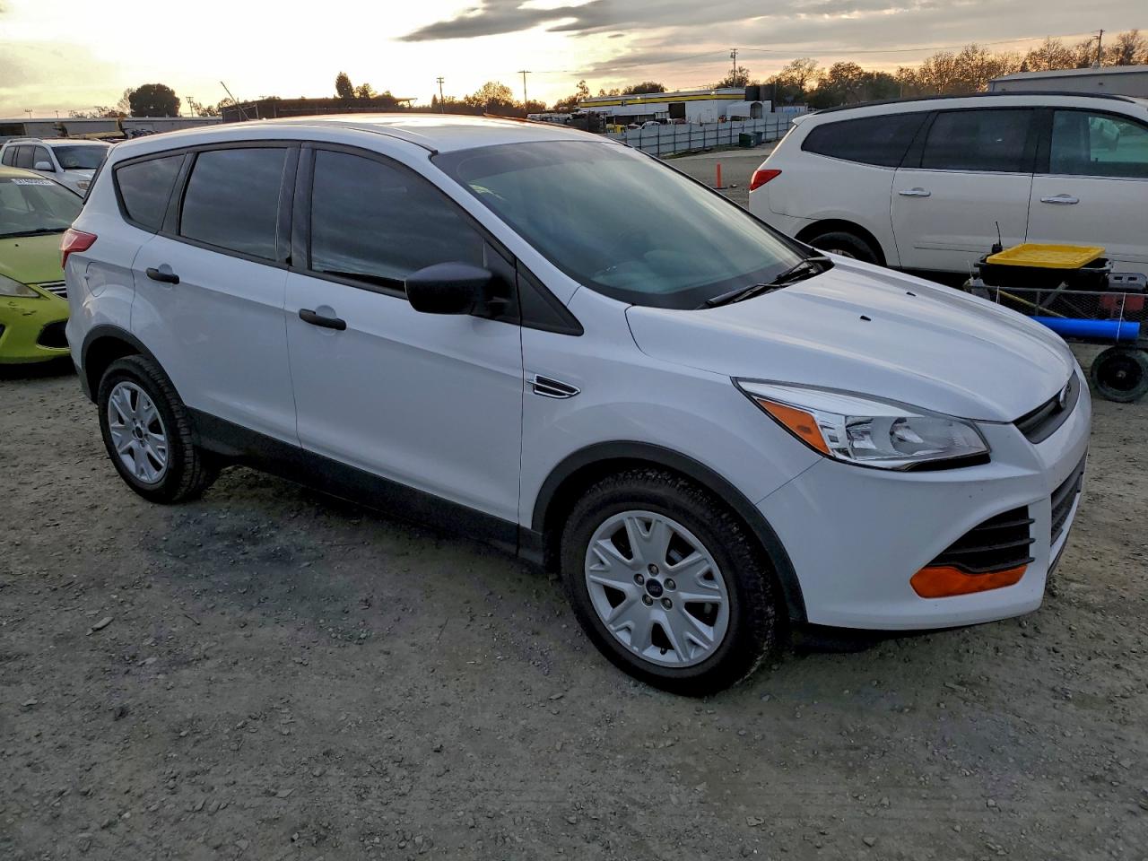 Ford Escape S Image 13