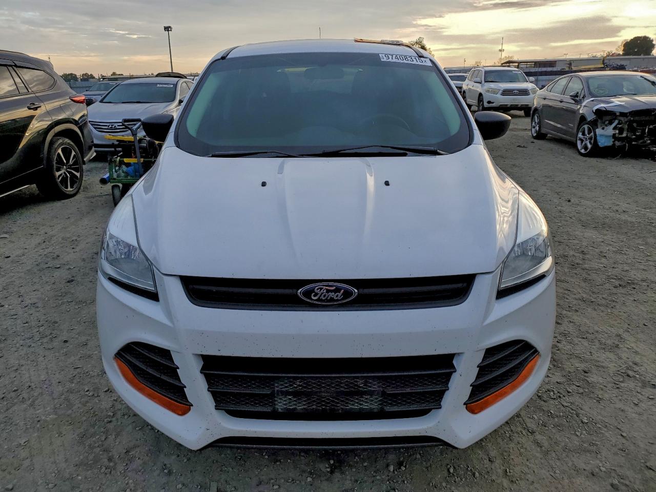 Ford Escape S Image 3