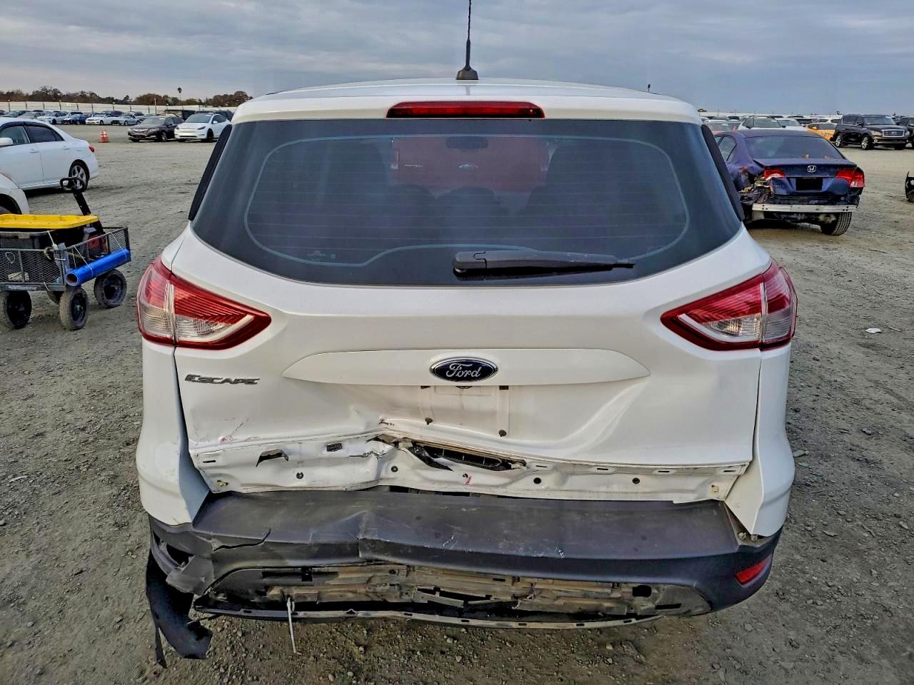 Ford Escape S Image 14