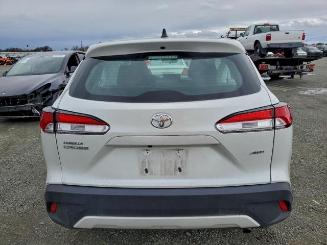 Toyota Corolla L Image 4