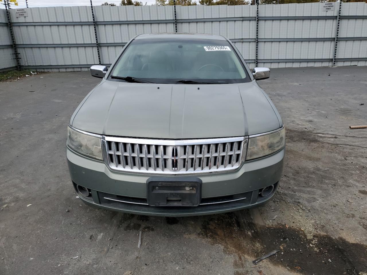 Lincoln MKZ Image 9