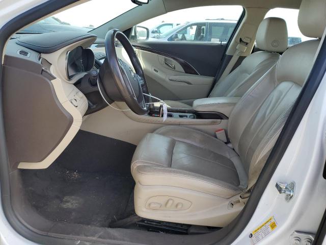 Buick LaCrosse Image 3