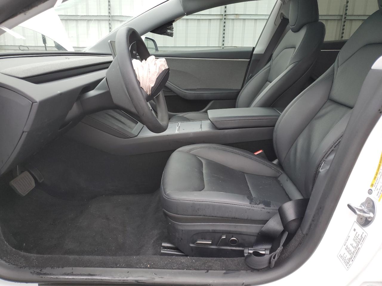 Tesla Model 3 Image 11