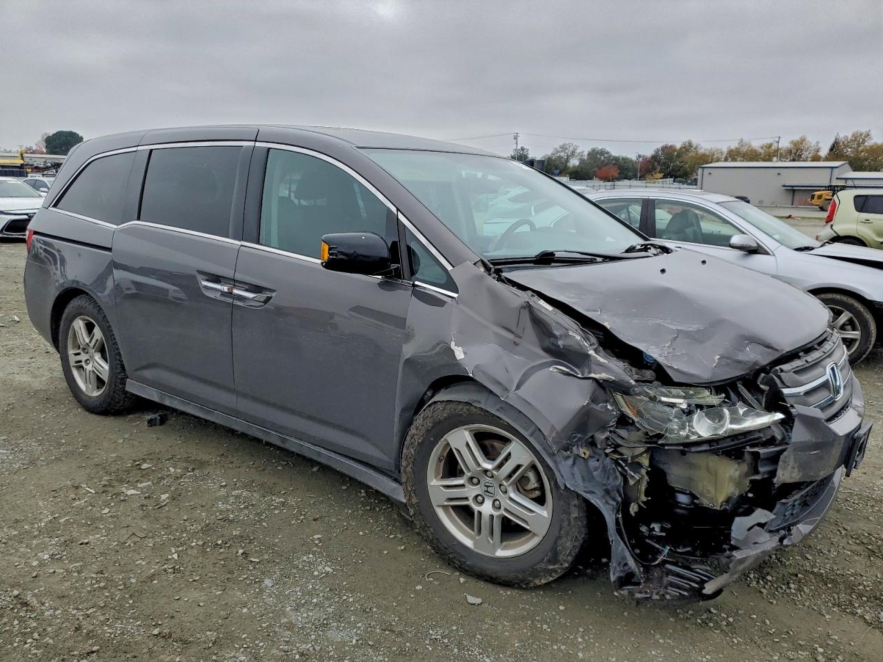 Honda Odyssey Touring Image 13