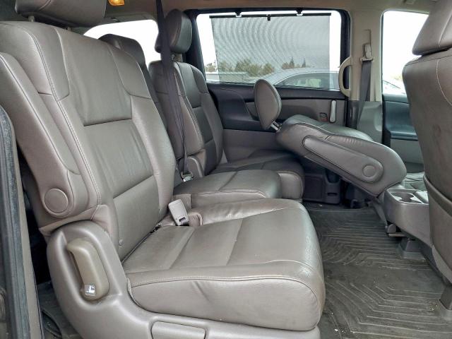 Honda Odyssey Touring Image 7