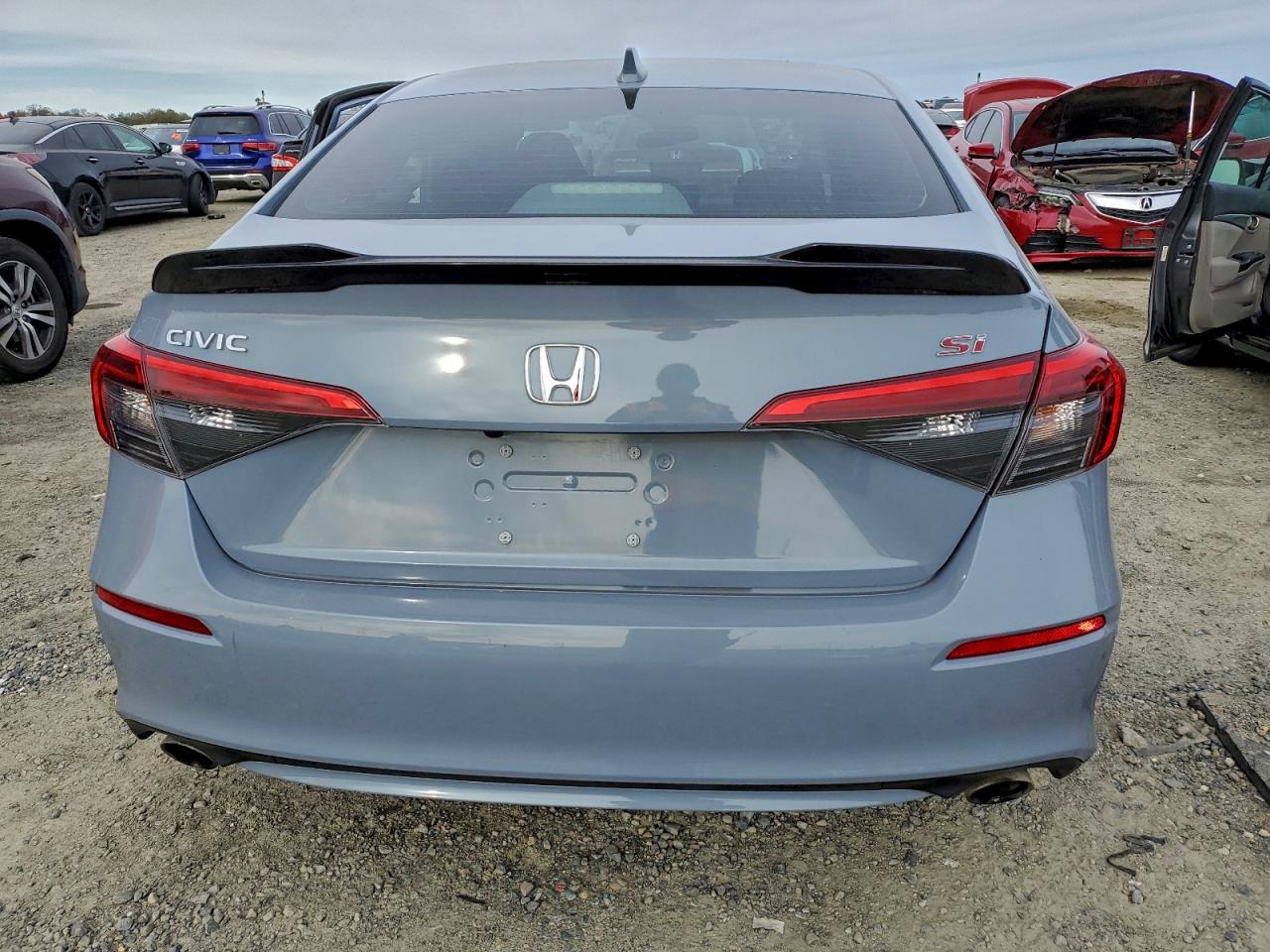Honda Civic Si Image 3