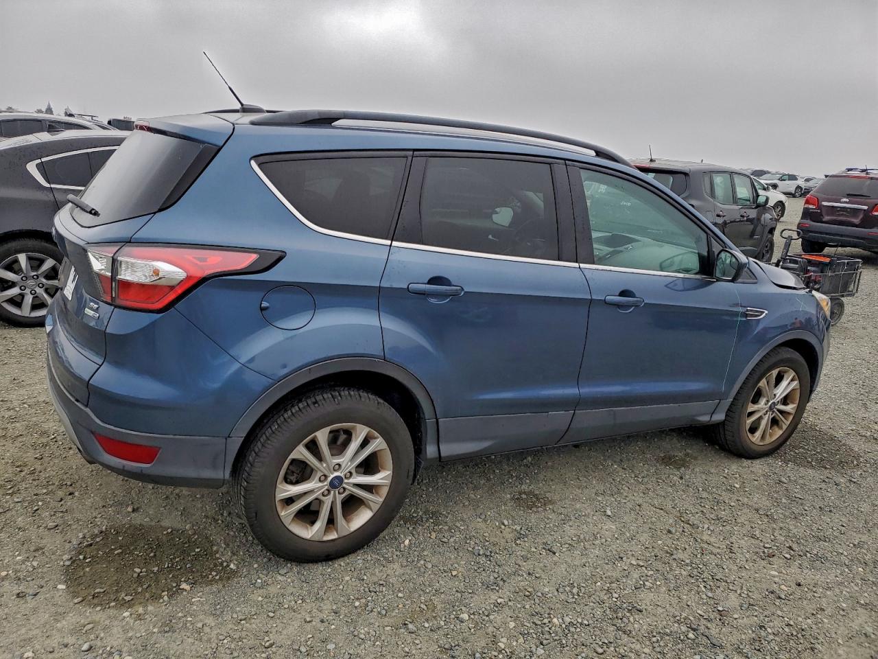 Ford Escape Se Image 11