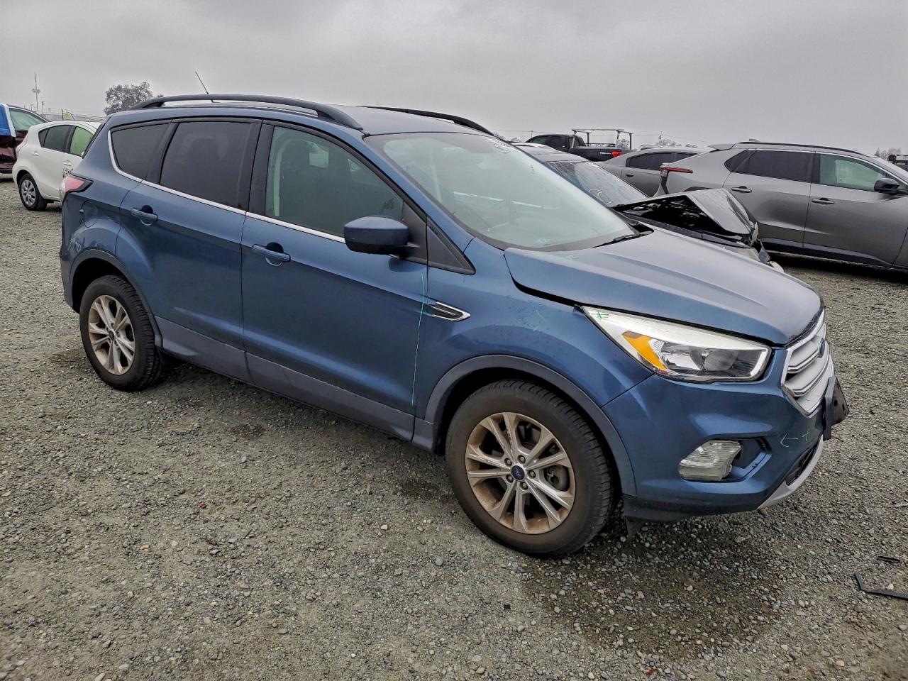 Ford Escape Se Image 2