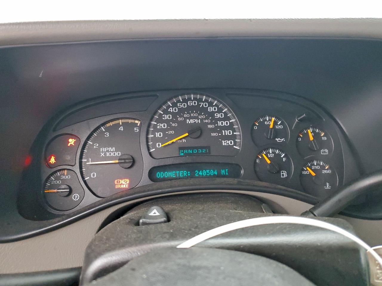 Chevrolet Silverado C2500 Heavy Duty Image 12