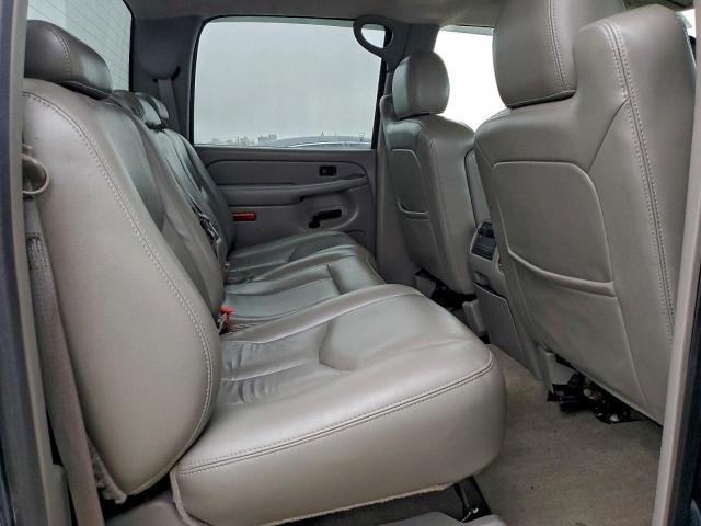 Chevrolet Silverado C2500 Heavy Duty Image 9