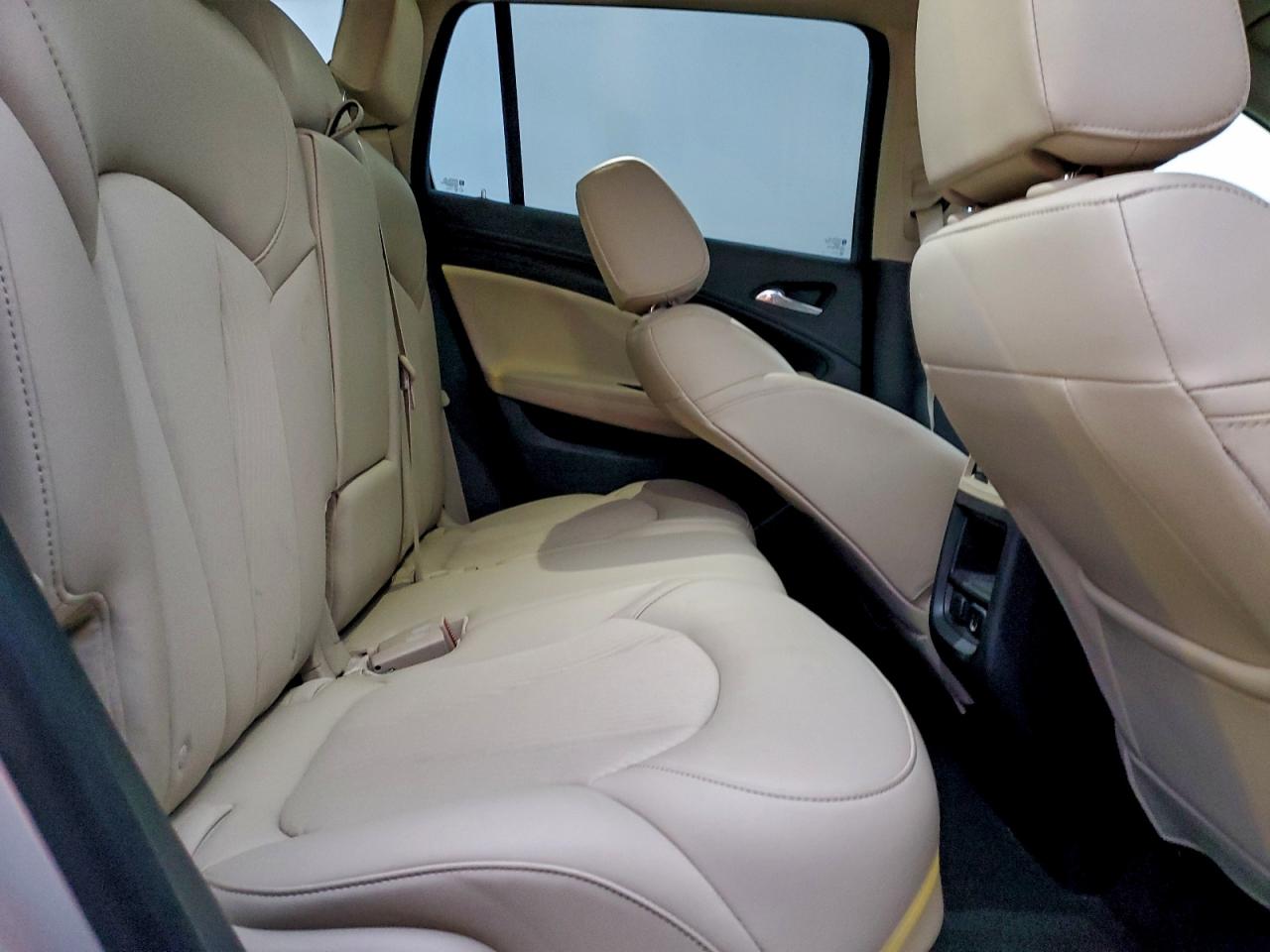 Buick Envision Preferred Image 10