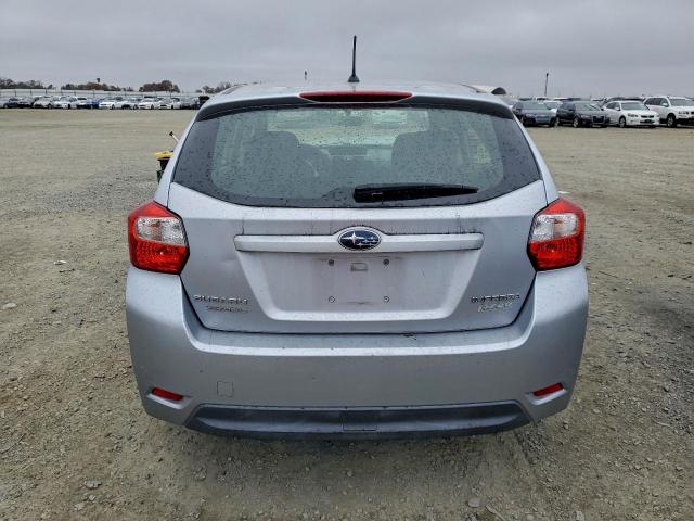 Subaru Impreza Image 4