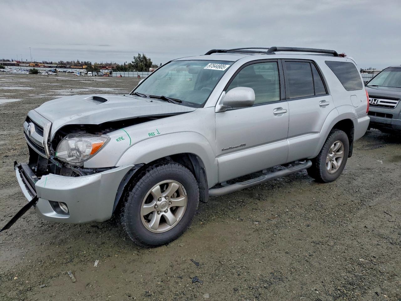 Toyota 4Runner Sr5 Image 1