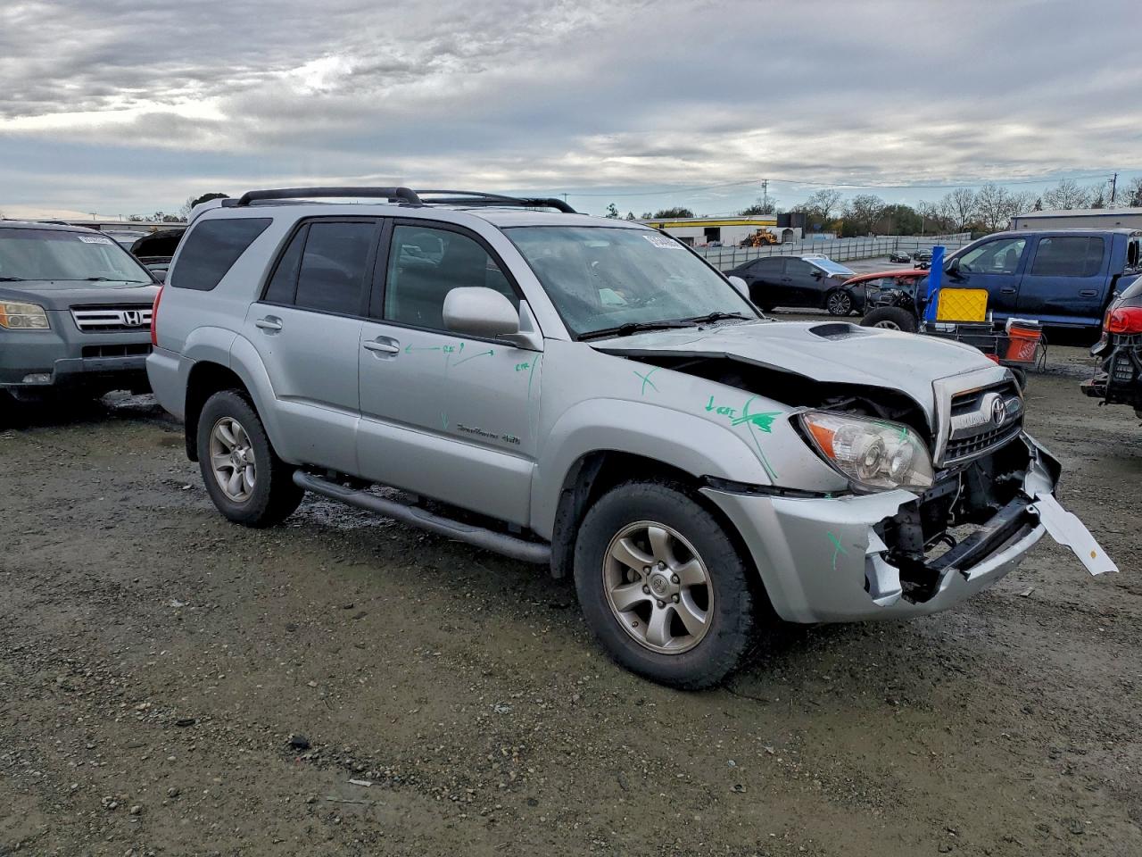 Toyota 4Runner Sr5 Image 11