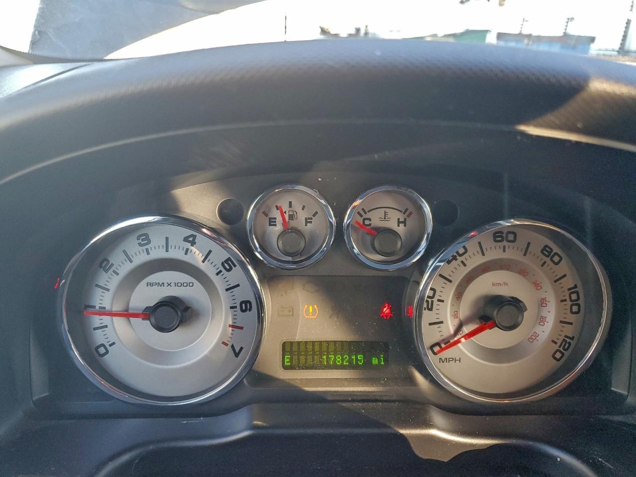 Ford Edge Limited Image 8