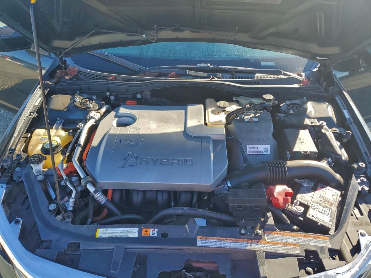 Ford Fusion Hybrid Image 8