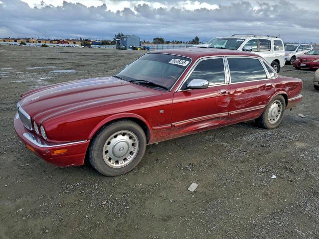  Salvage Jaguar XJ