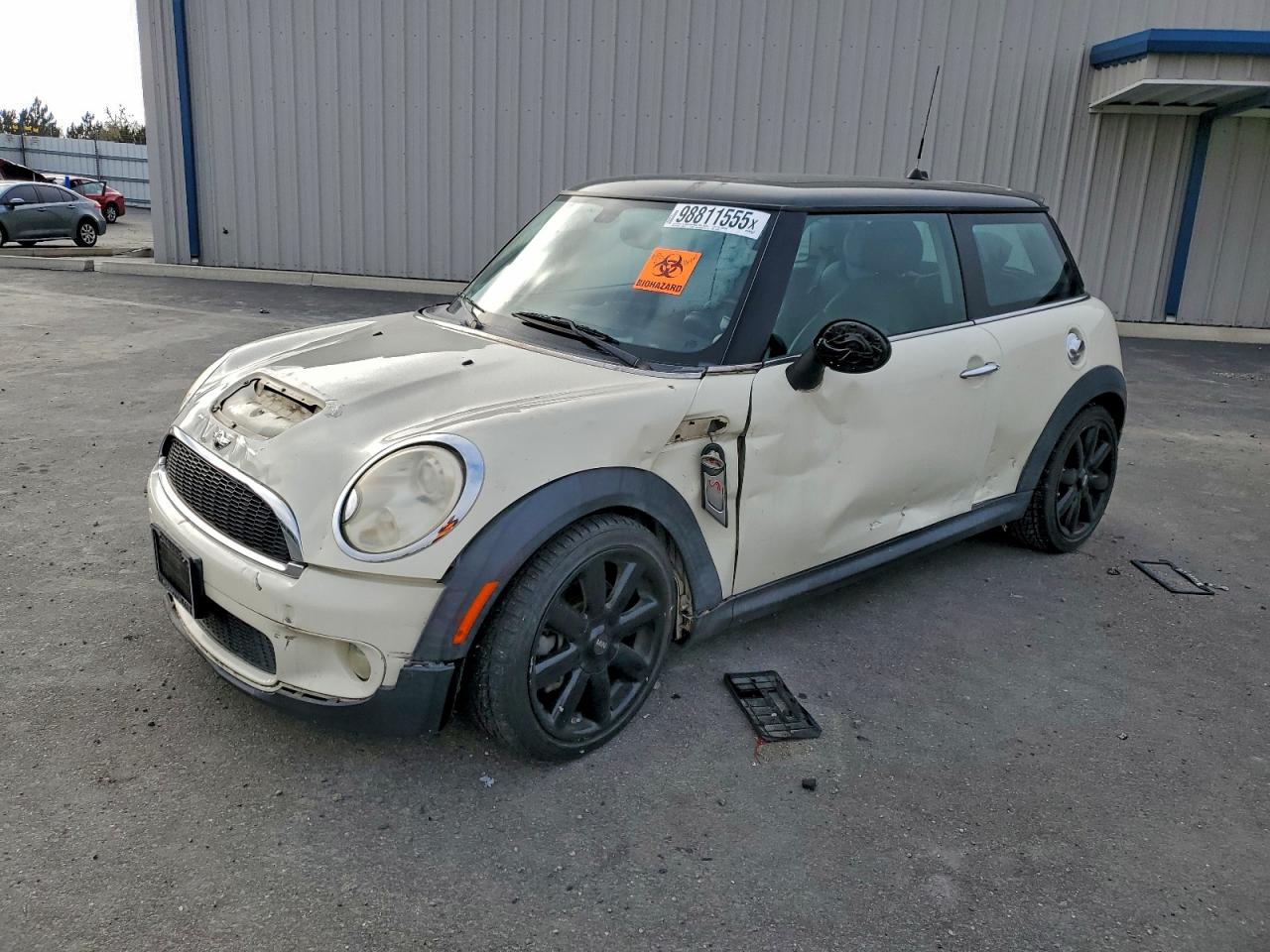 MINI Cooper S Image 1