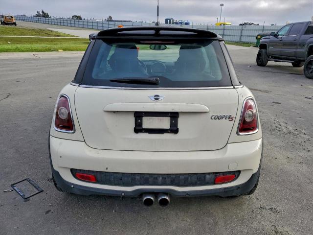 MINI Cooper S Image 10