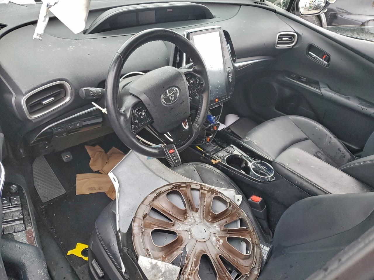 Toyota Prius Le Image 2