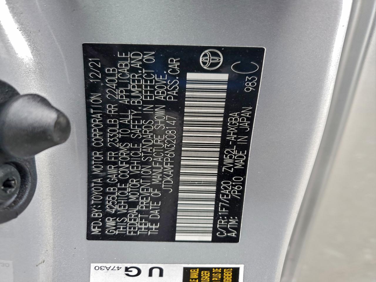 Toyota Prius Le Image 12