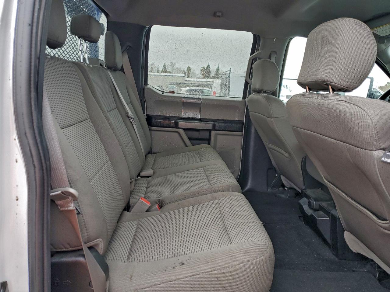 Ford F-250 Super Duty Image 9