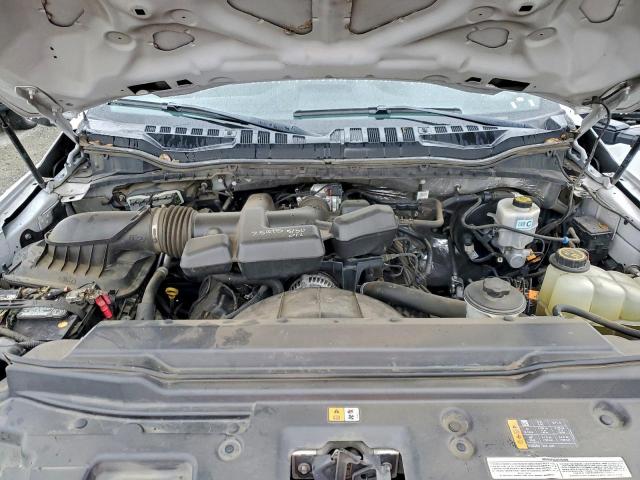 Ford F-250 Super Duty Image 8