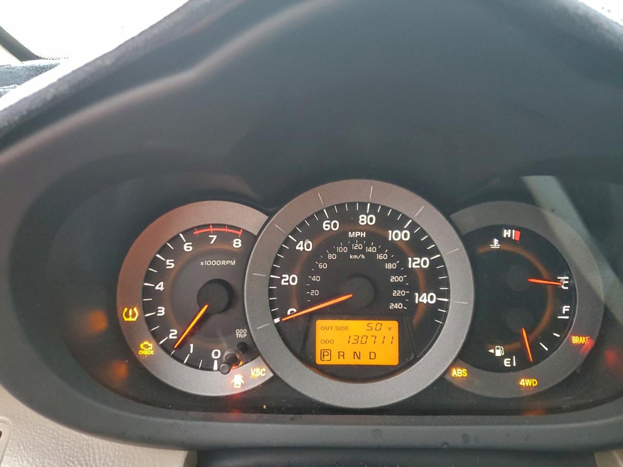 Toyota RAV4 Limited Image 4