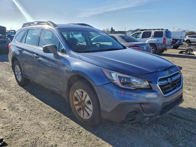 Subaru Outback 2.5i Image 12
