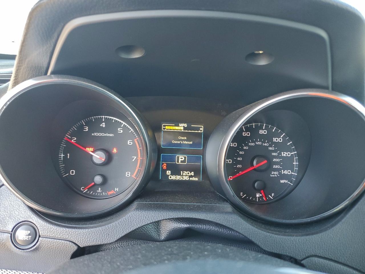 Subaru Outback 2.5i Image 7