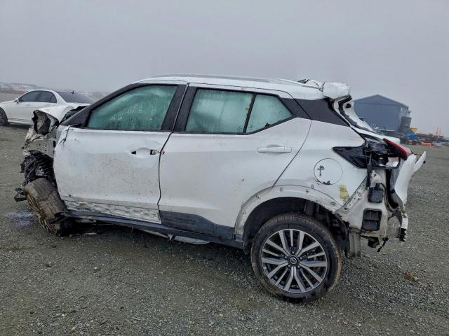 Nissan Kicks Sv Image 12