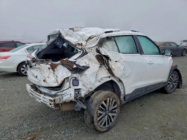 Nissan Kicks Sv Image 6