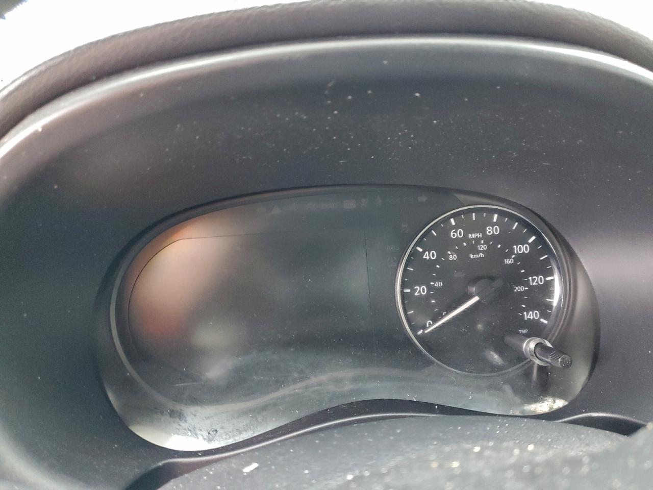 Nissan Kicks Sv Image 3