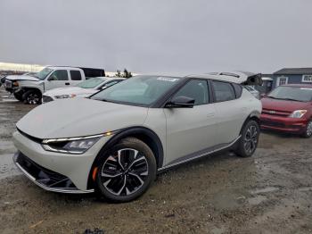  Salvage Kia EV6