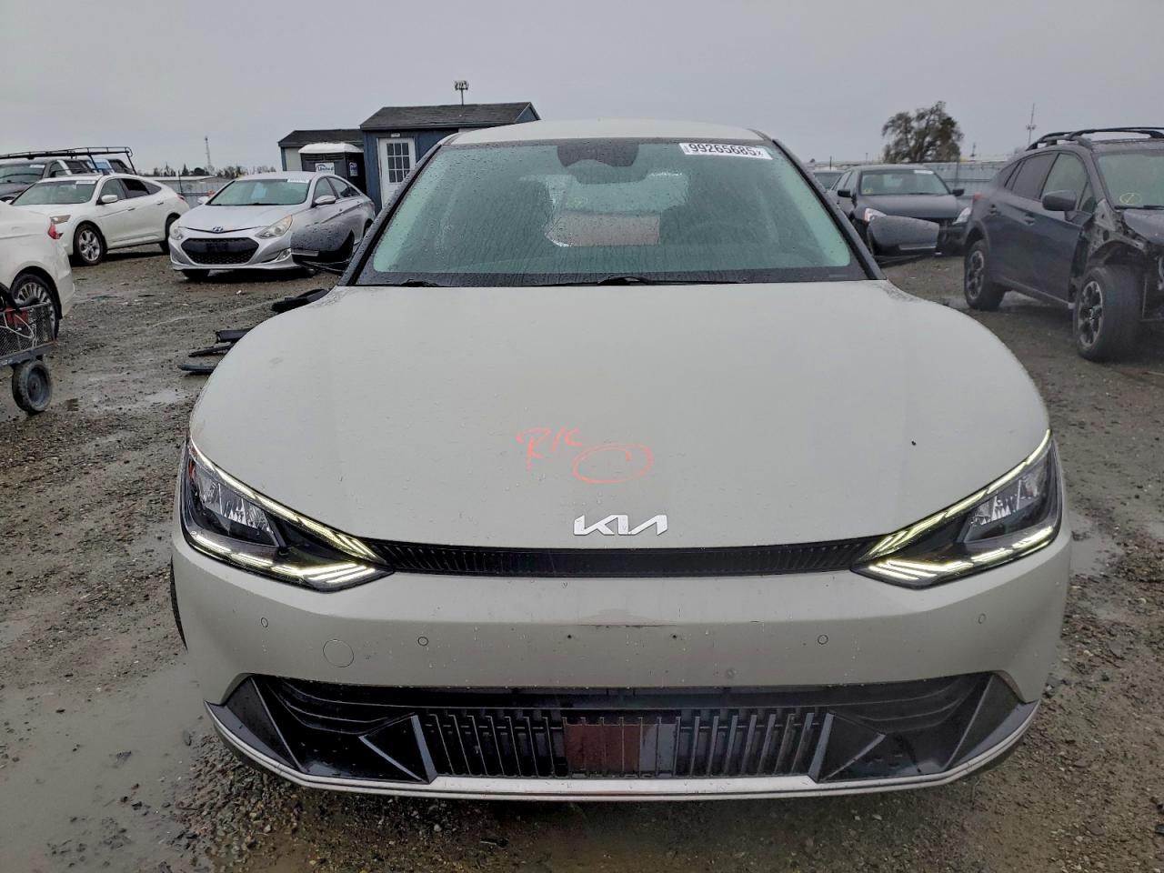 Kia EV6 Light Image 10