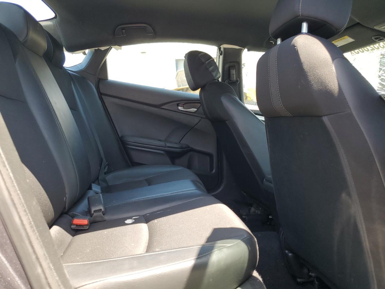 Honda Civic Sport Image 6