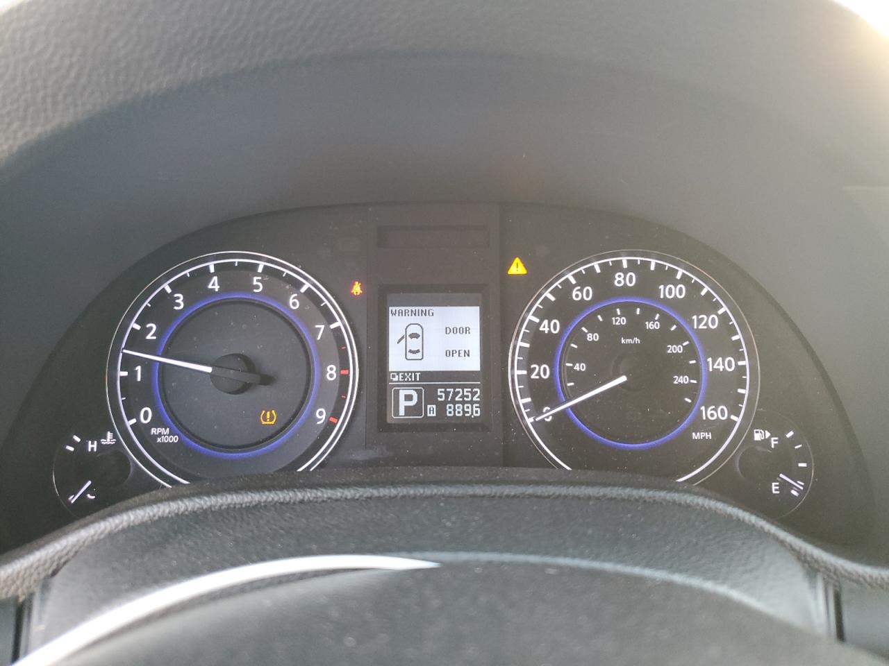 INFINITI G37 Base Image 2