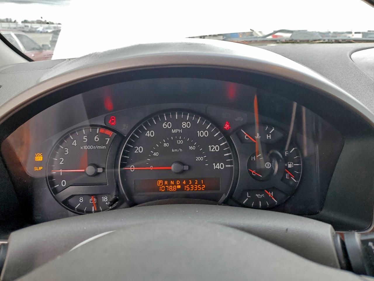 Nissan Armada Se Image 6